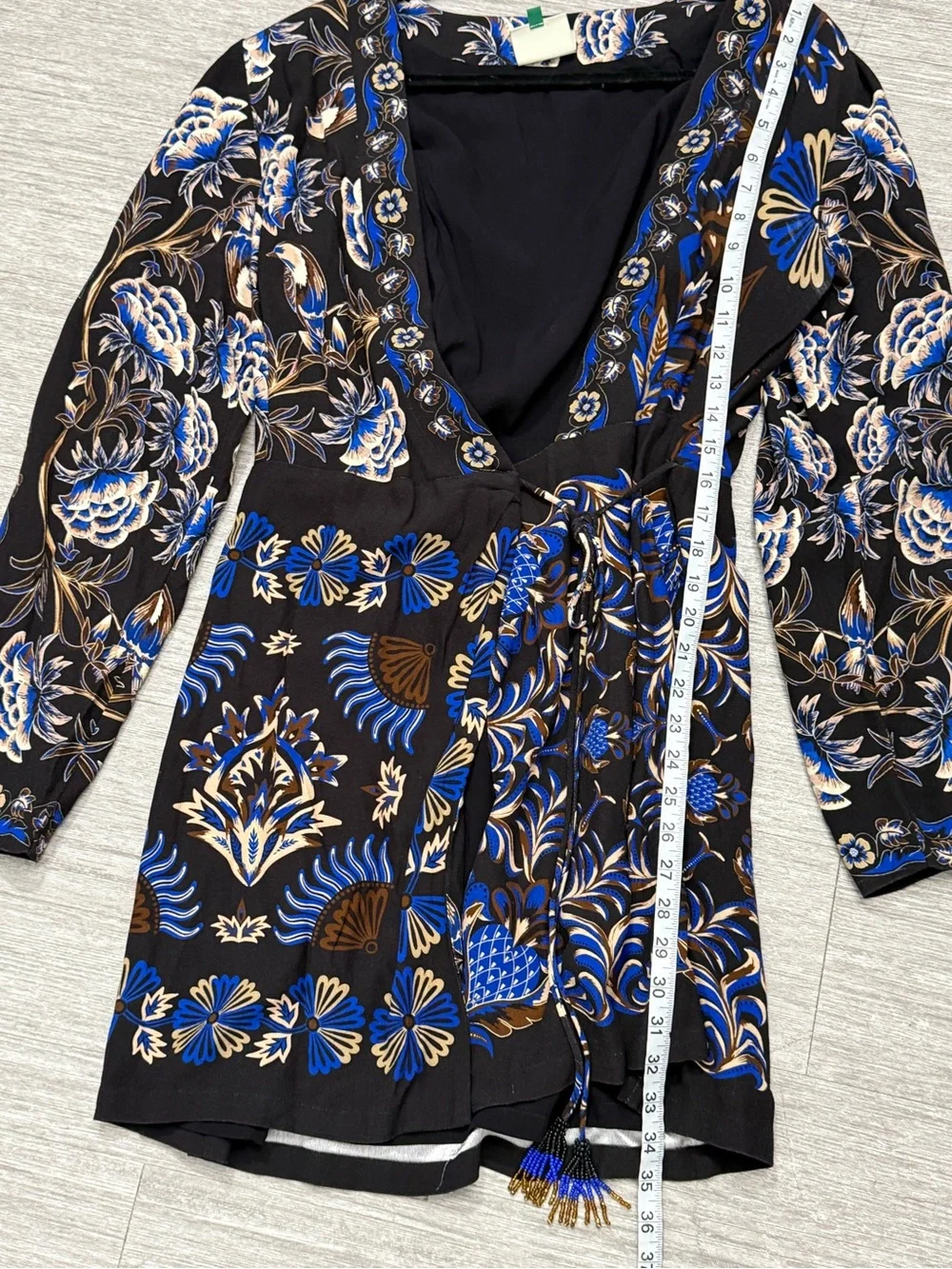 FARM Rio Arabesque Wrap Mini Dress Blue Floral Boho Tie Waist Long Sleeve Size L - Picture 4 of 8